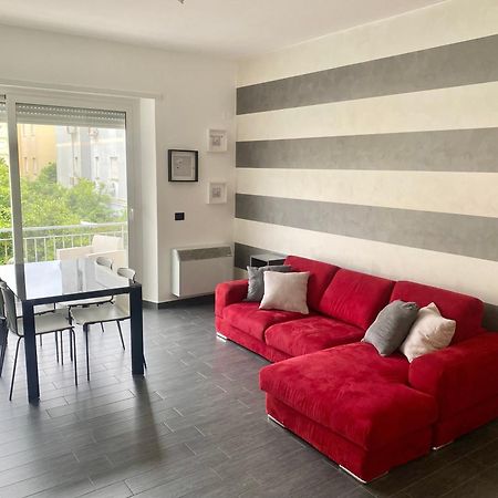 Апартаменти Viale39 Террачина Екстер'єр фото