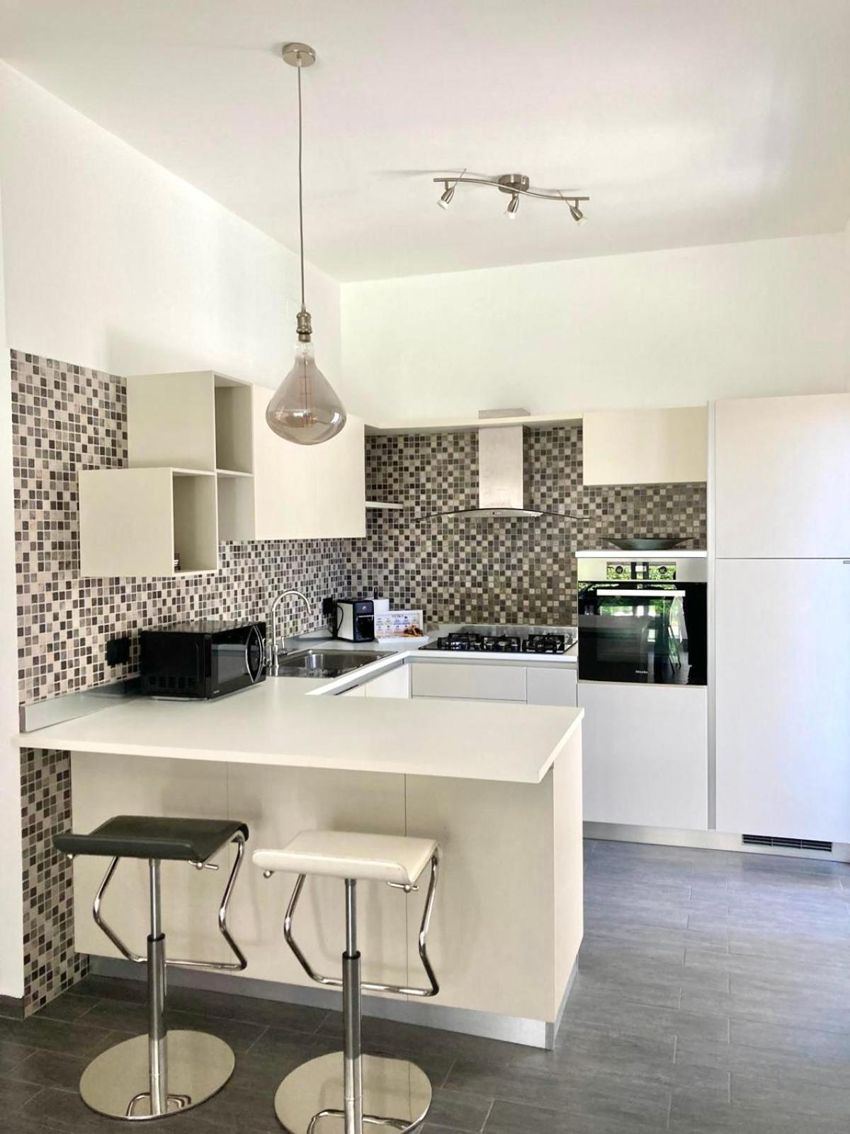 Апартаменти Viale39 Террачина Екстер'єр фото